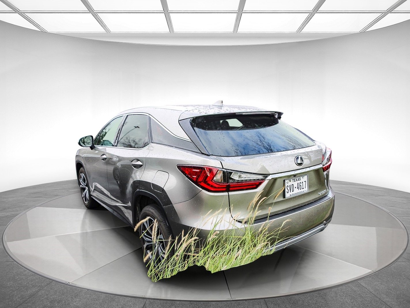 Used 2022 Lexus RX 350 FWD w/ Premium Package image 2