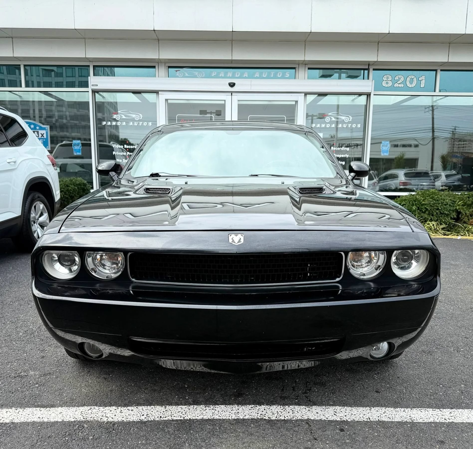 Used 2010 Dodge Challenger SRT8 w/ SRT Option Group II RWD image 2