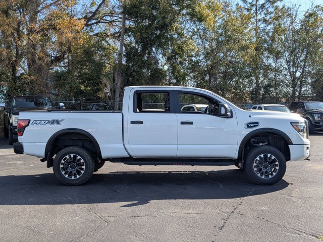 Used 2021 Nissan Titan PRO-4X w/ Pro-4x Convenience Package video 4