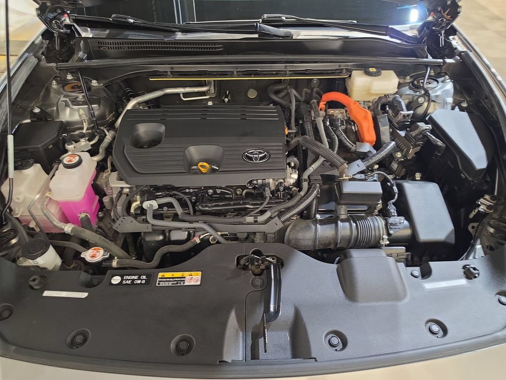 Used 2024 Toyota Crown AWD/4WD image 18