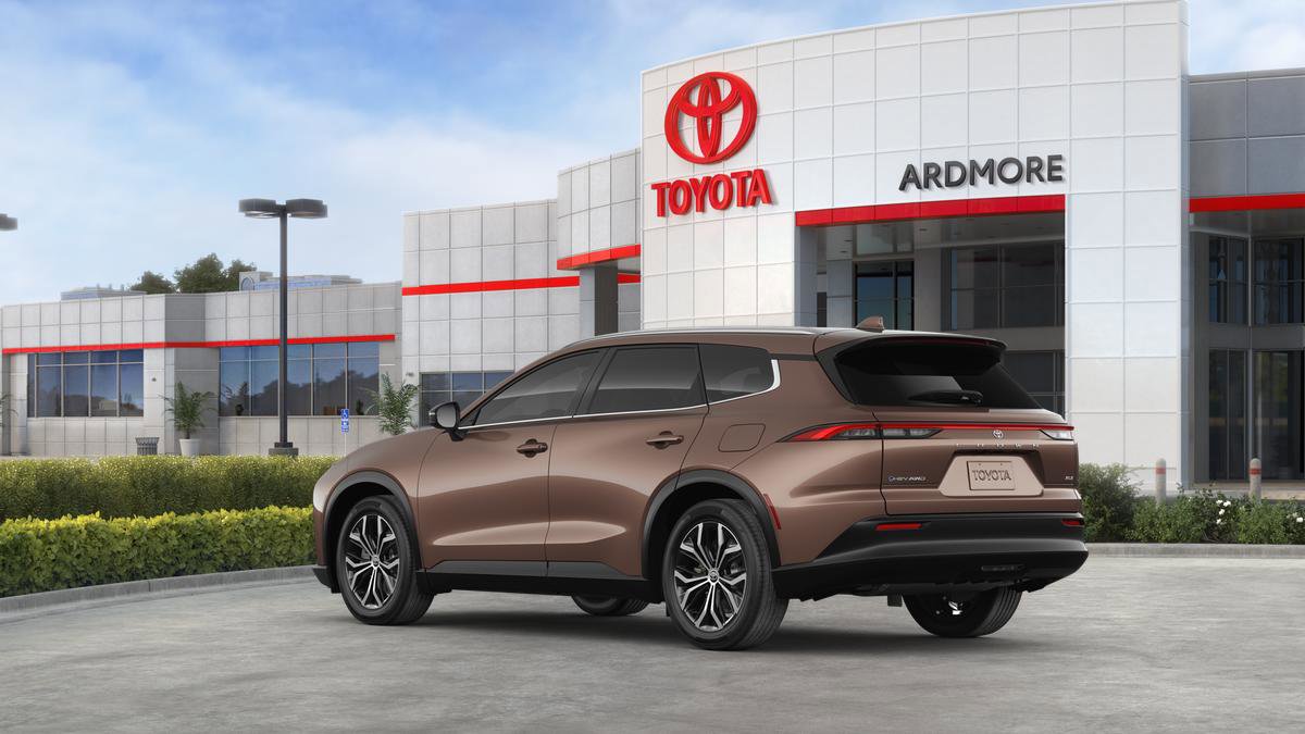 New 2025 Toyota Crown Signia image 25