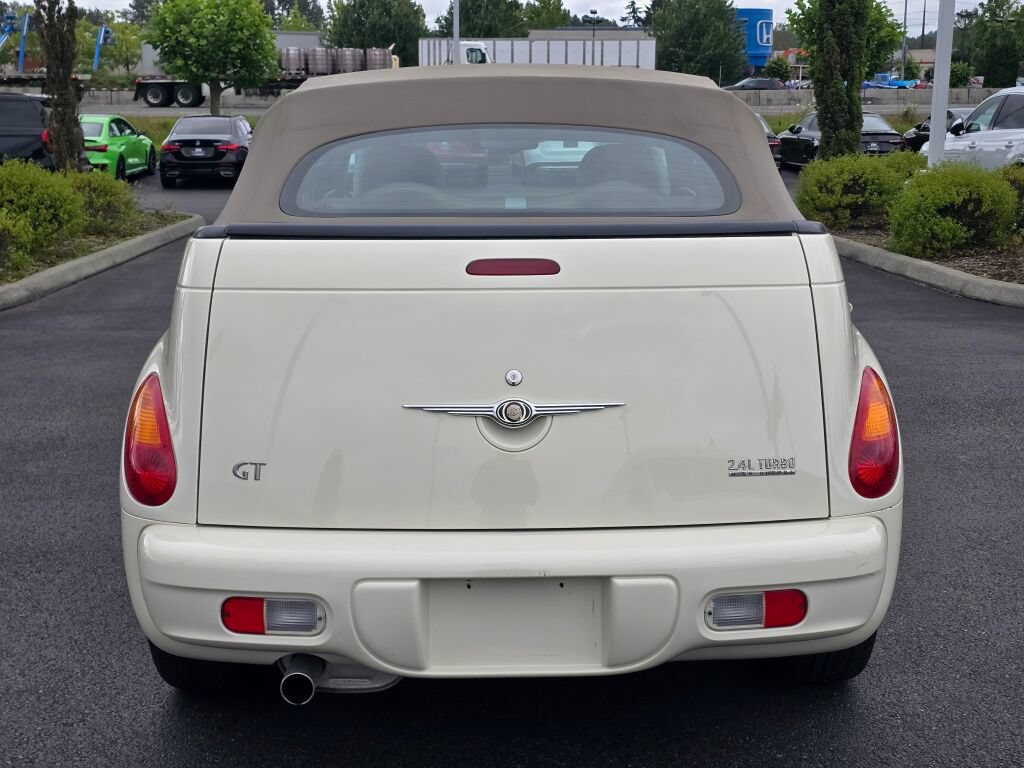 Used 2005 Chrysler PT Cruiser GT FWD image 12