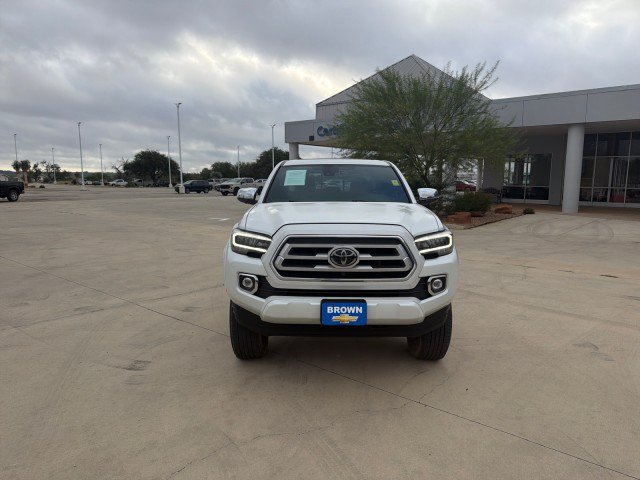 Used 2023 Toyota Tacoma Limited AWD/4WD image 2