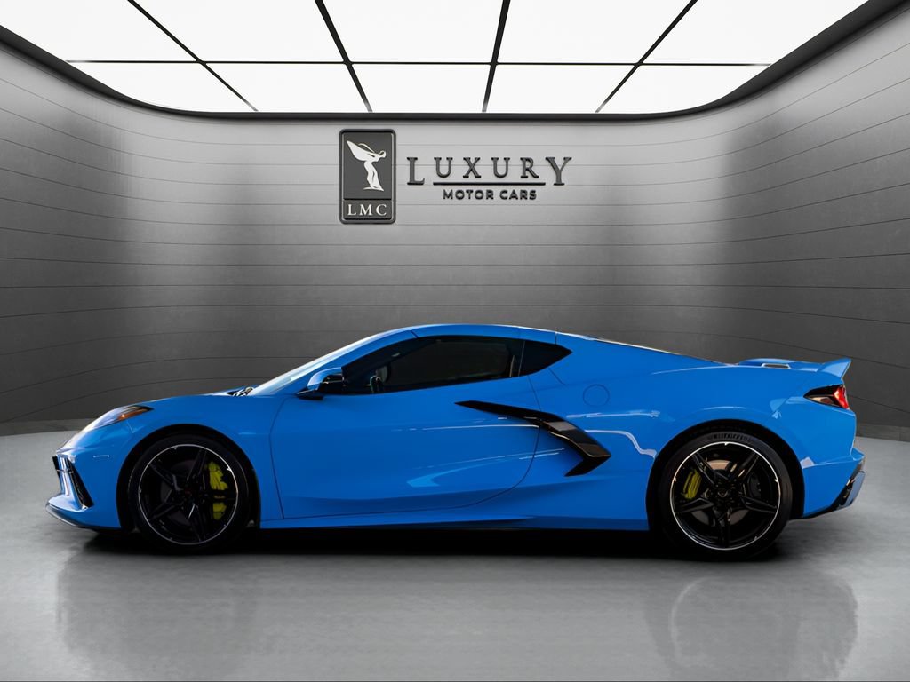 Used 2023 Chevrolet Corvette Stingray Preferred Cpe w/ Z51 Performance Package RWD image 5