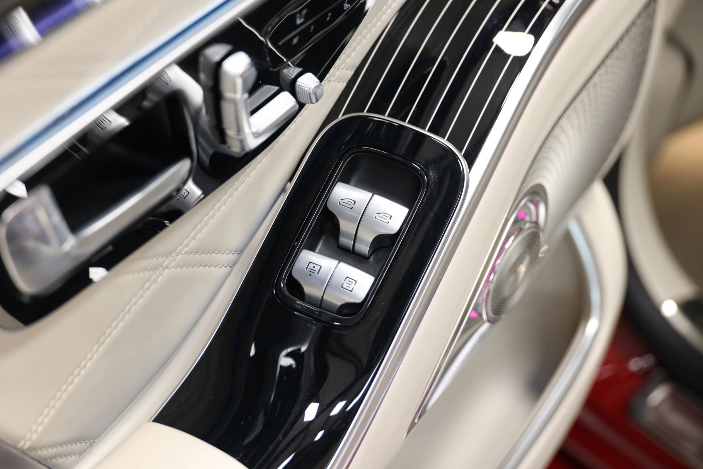 Used 2021 Mercedes-Benz Maybach S 580 4MATIC image 51