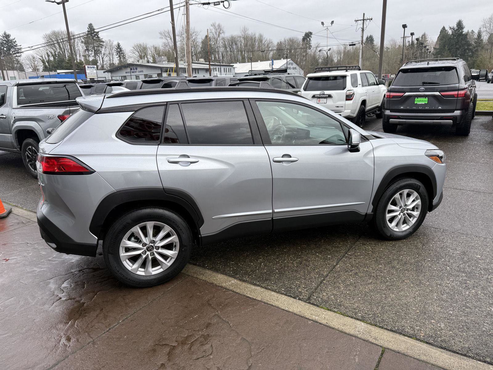 Certified 2022 Toyota Corolla Cross LE w/ Moonroof Package image 7