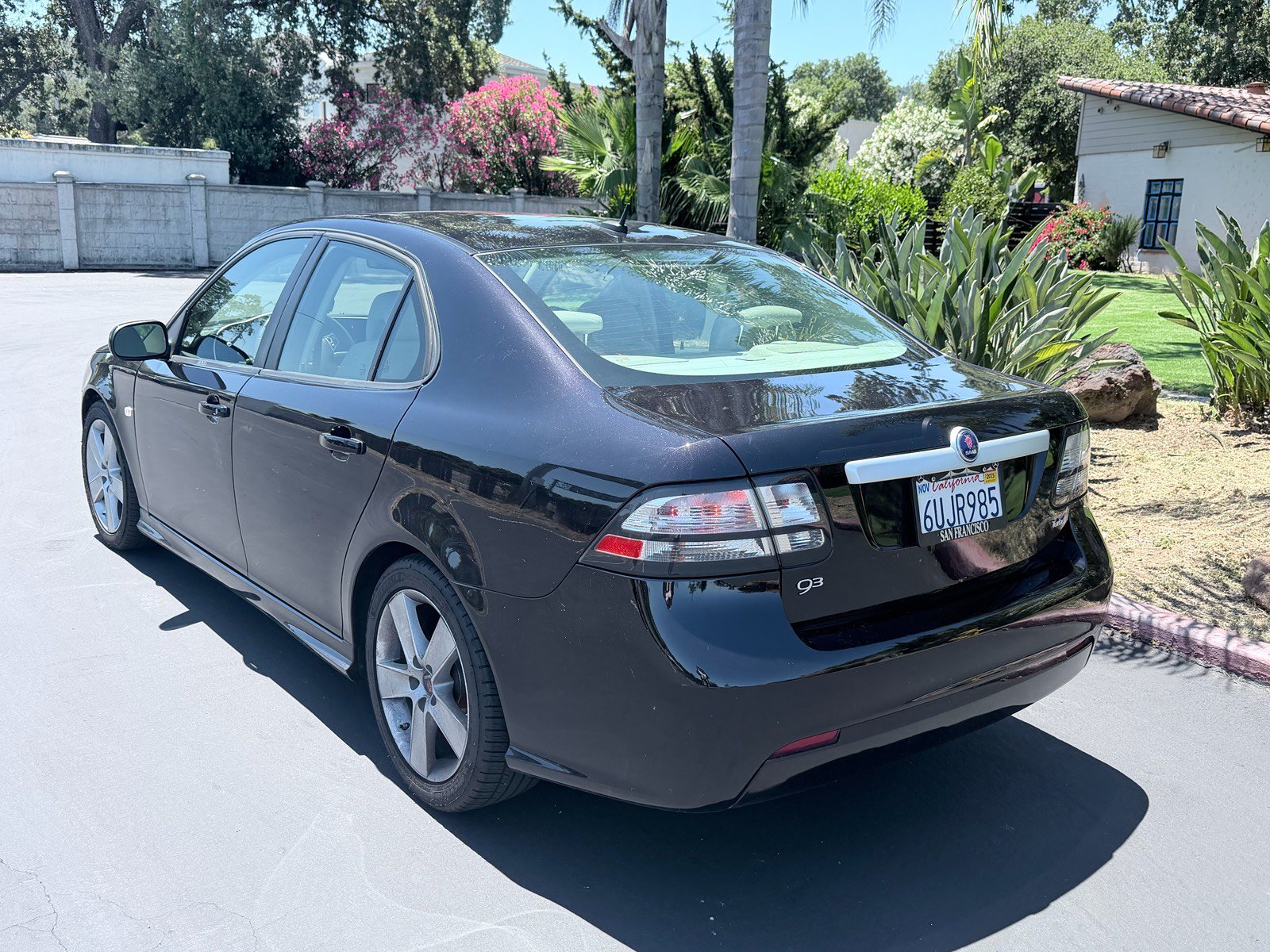 Used 2011 Saab 9-3 Aero FWD image 3