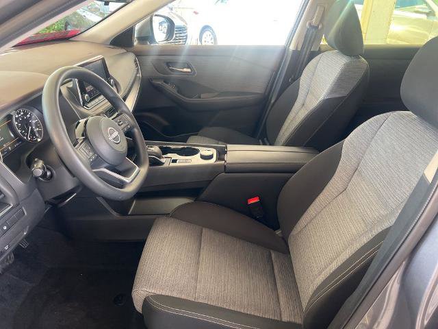 Certified 2023 Nissan Rogue SV image 4