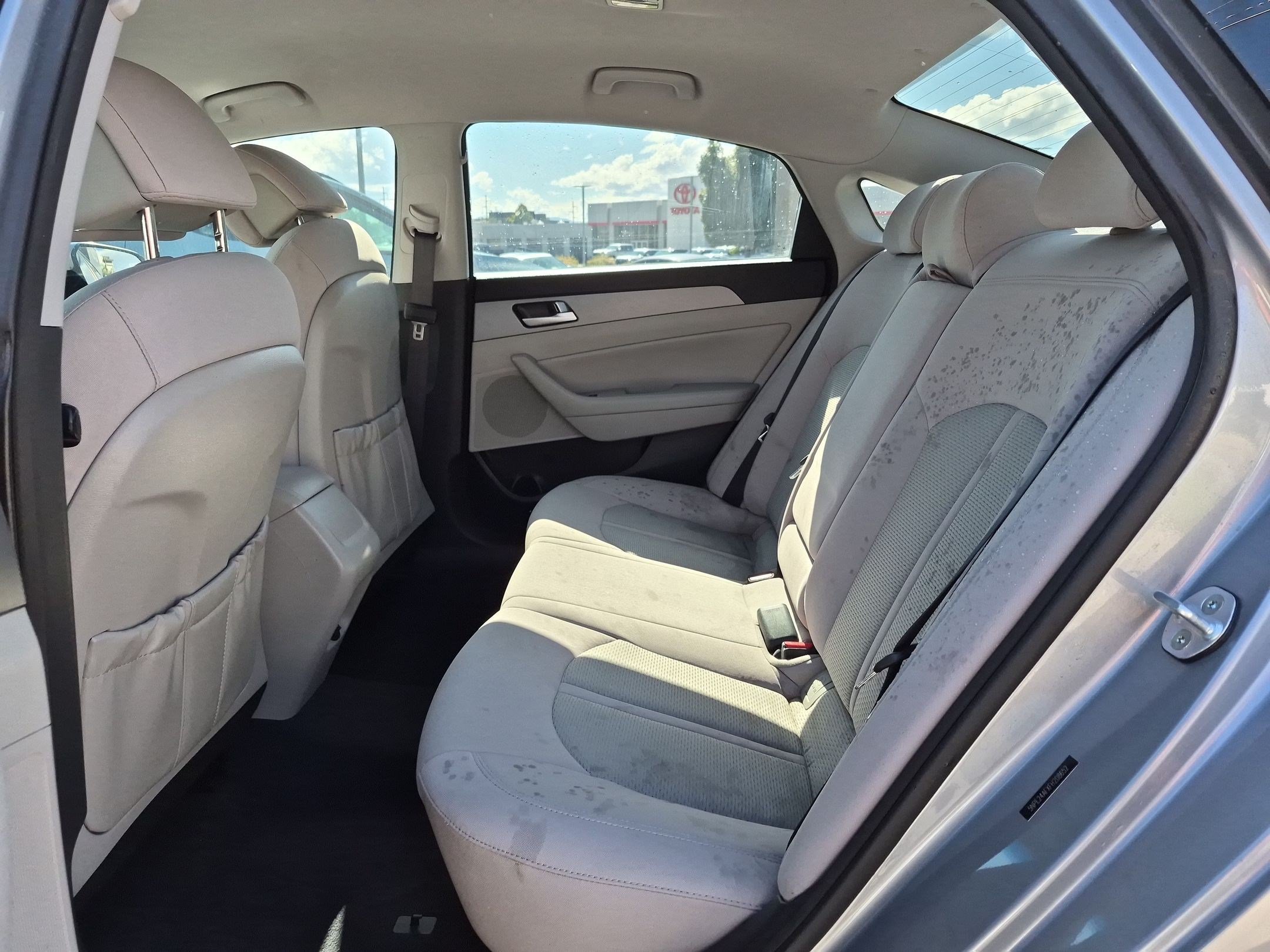 Used 2015 Hyundai Sonata SE w/ Option Group 09 FWD image 26
