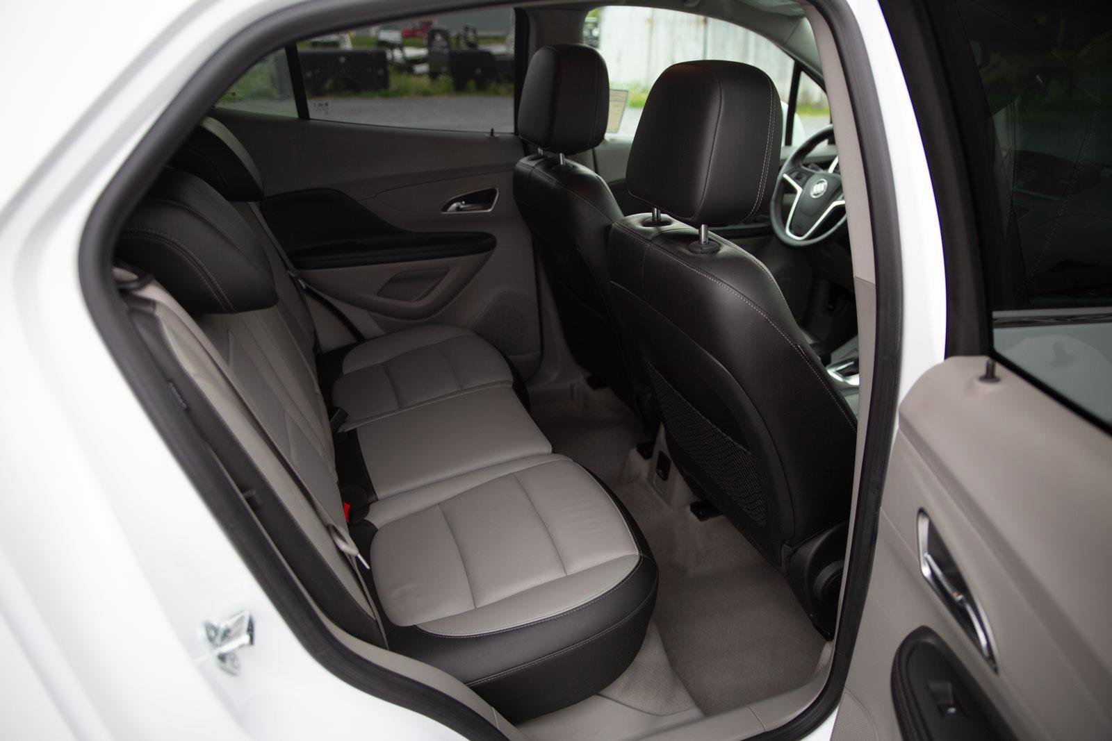 Used 2016 Buick Encore Premium AWD/4WD image 22