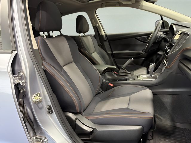 Certified 2021 Subaru Crosstrek 2.0i Premium w/ Moonroof Package AWD/4WD image 14