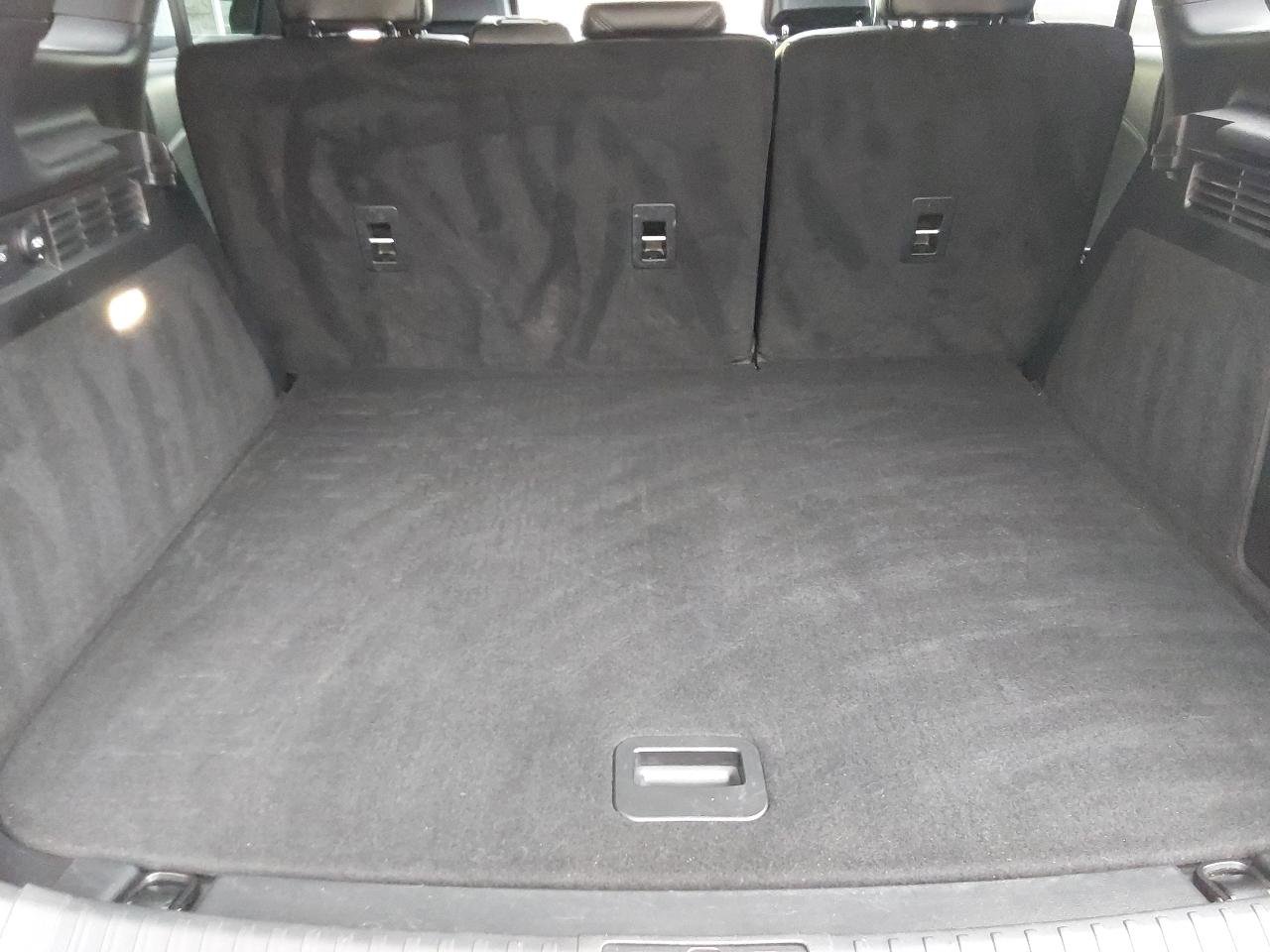 Used 2017 Lincoln MKX Reserve image 29