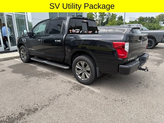 Used 2017 Nissan Titan SV AWD/4WD image 5