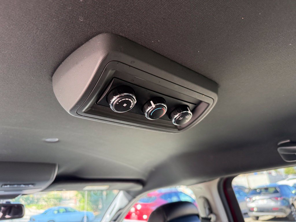 Used 2019 Dodge Grand Caravan SXT FWD image 26