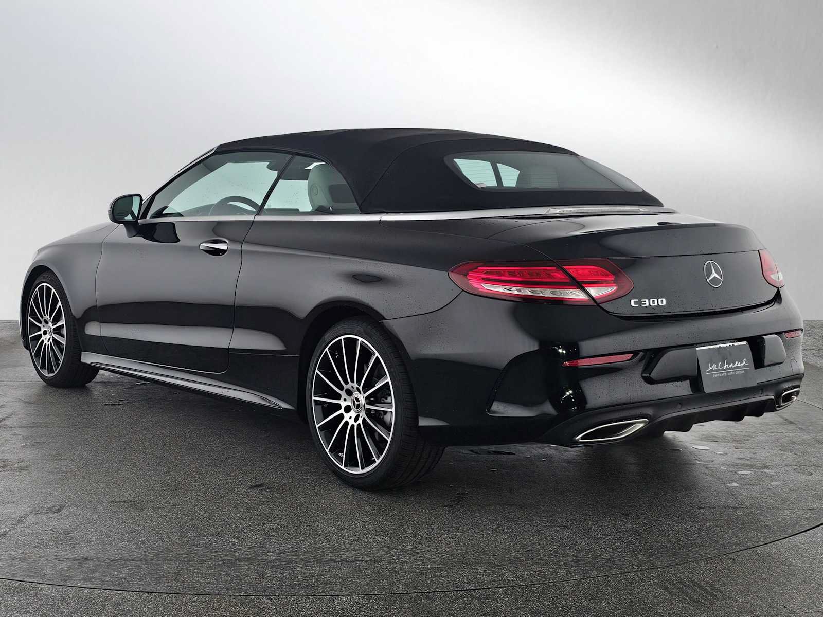 Used 2023 Mercedes-Benz C 300 Cabriolet image 5