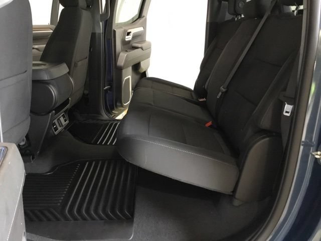 Used 2024 Chevrolet Silverado 1500 LT AWD/4WD image 38