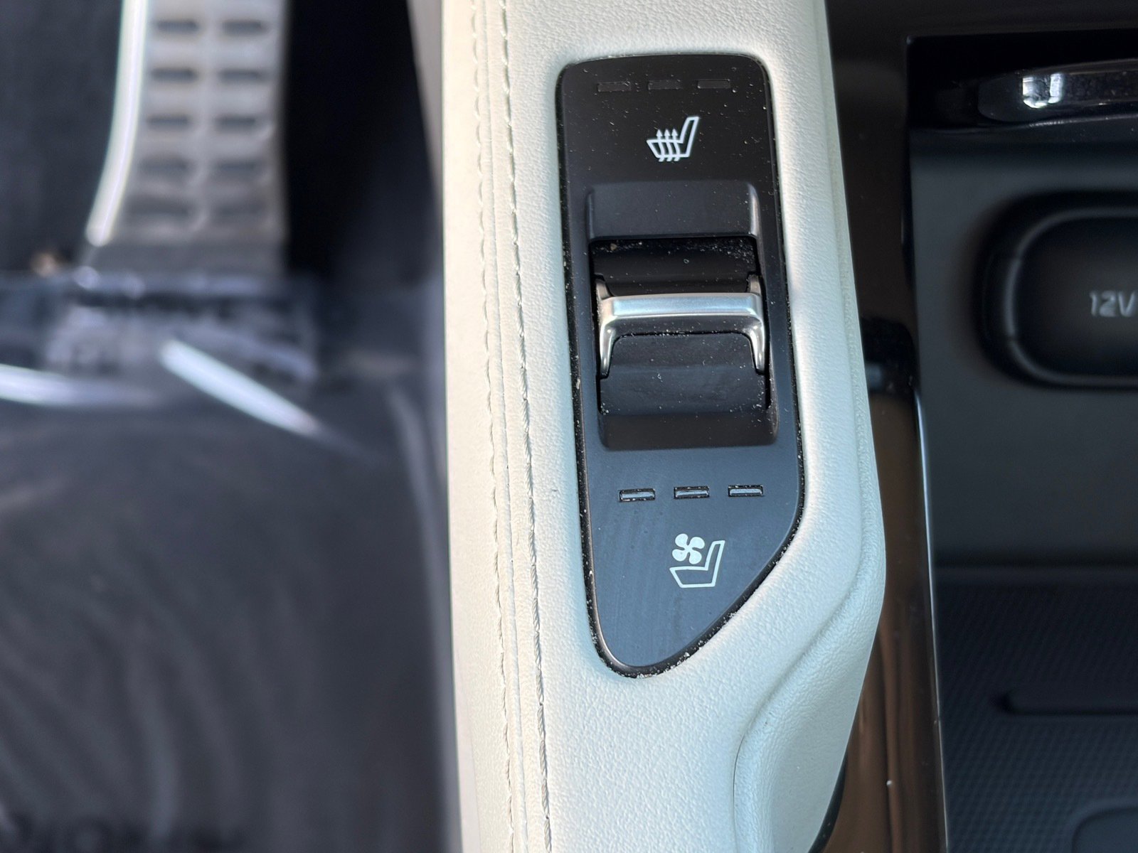 Certified 2022 Kia Telluride SX image 27