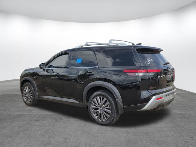 Used 2024 Nissan Pathfinder SL w/ SL Premium Package image 6
