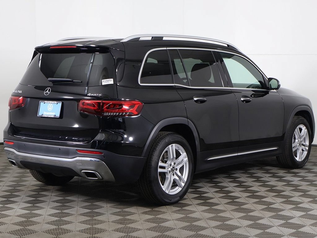 Used 2023 Mercedes-Benz GLB 250 4MATIC image 11