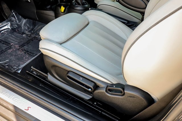 Used 2019 MINI Cooper S image 37