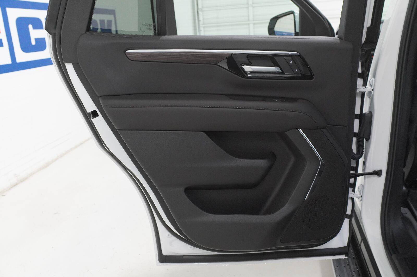 New 2026 Chevrolet Tahoe LS RWD image 32