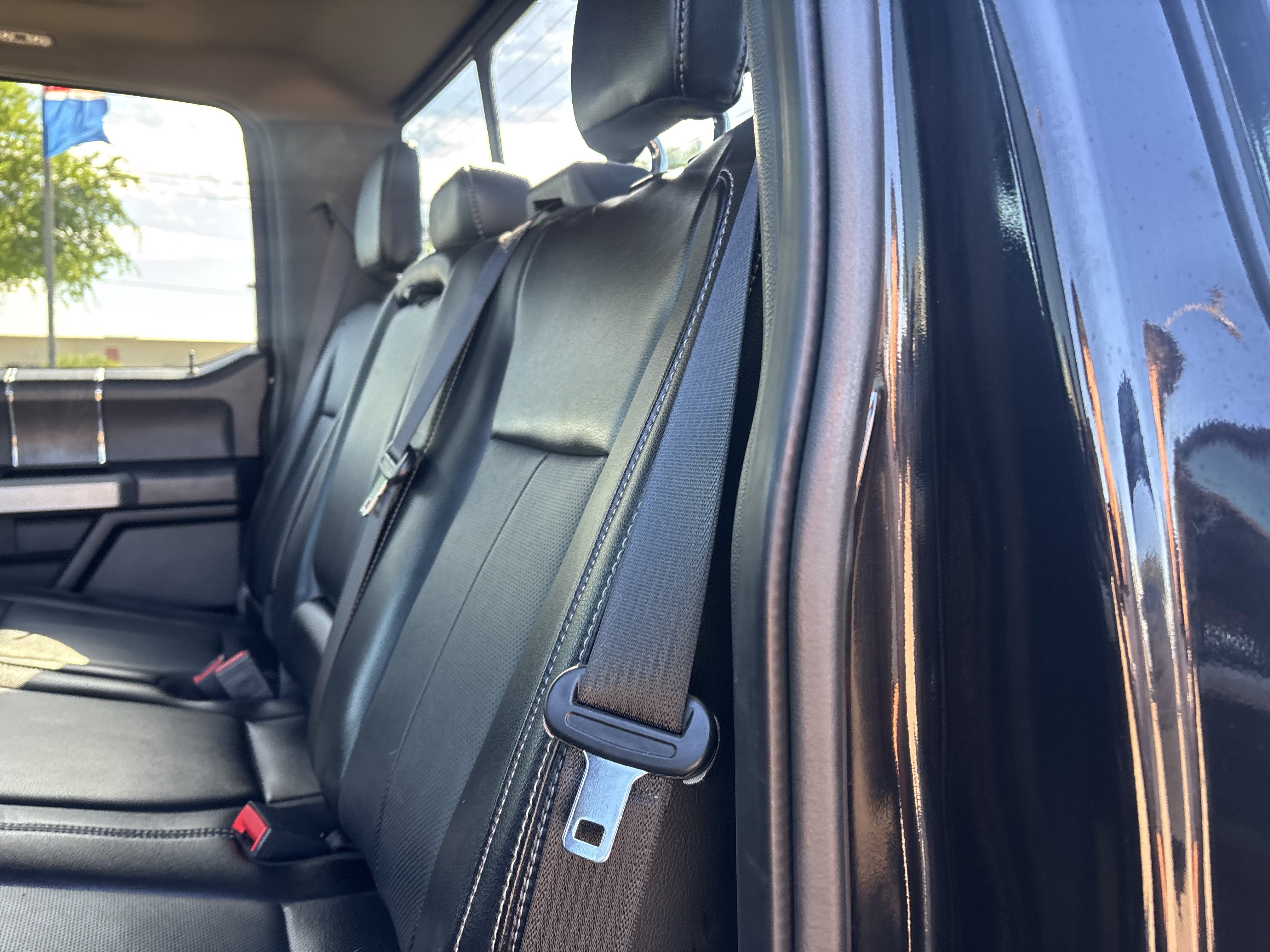 Certified 2021 Ford F250 Lariat w/ Lariat Ultimate Package AWD/4WD image 16