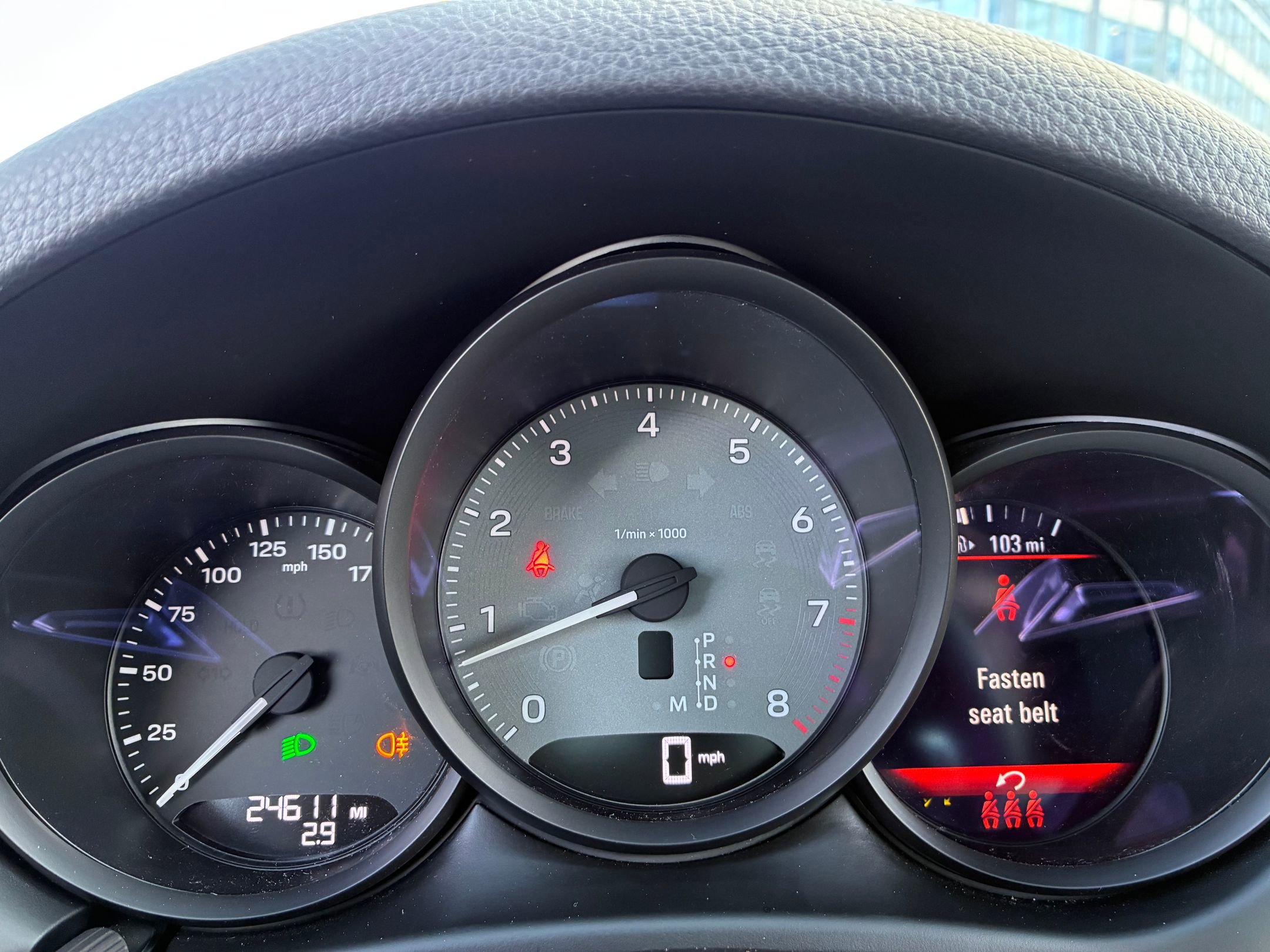 Certified 2023 Porsche Macan S image 18