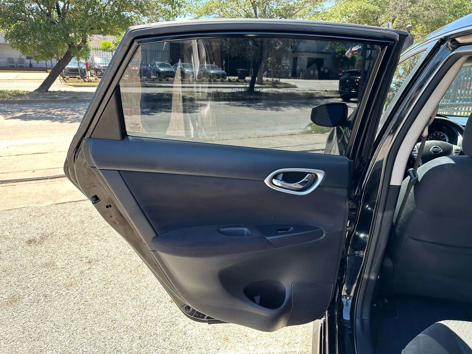 Used 2013 Nissan Sentra SR w/ Protection Pkg FWD image 17