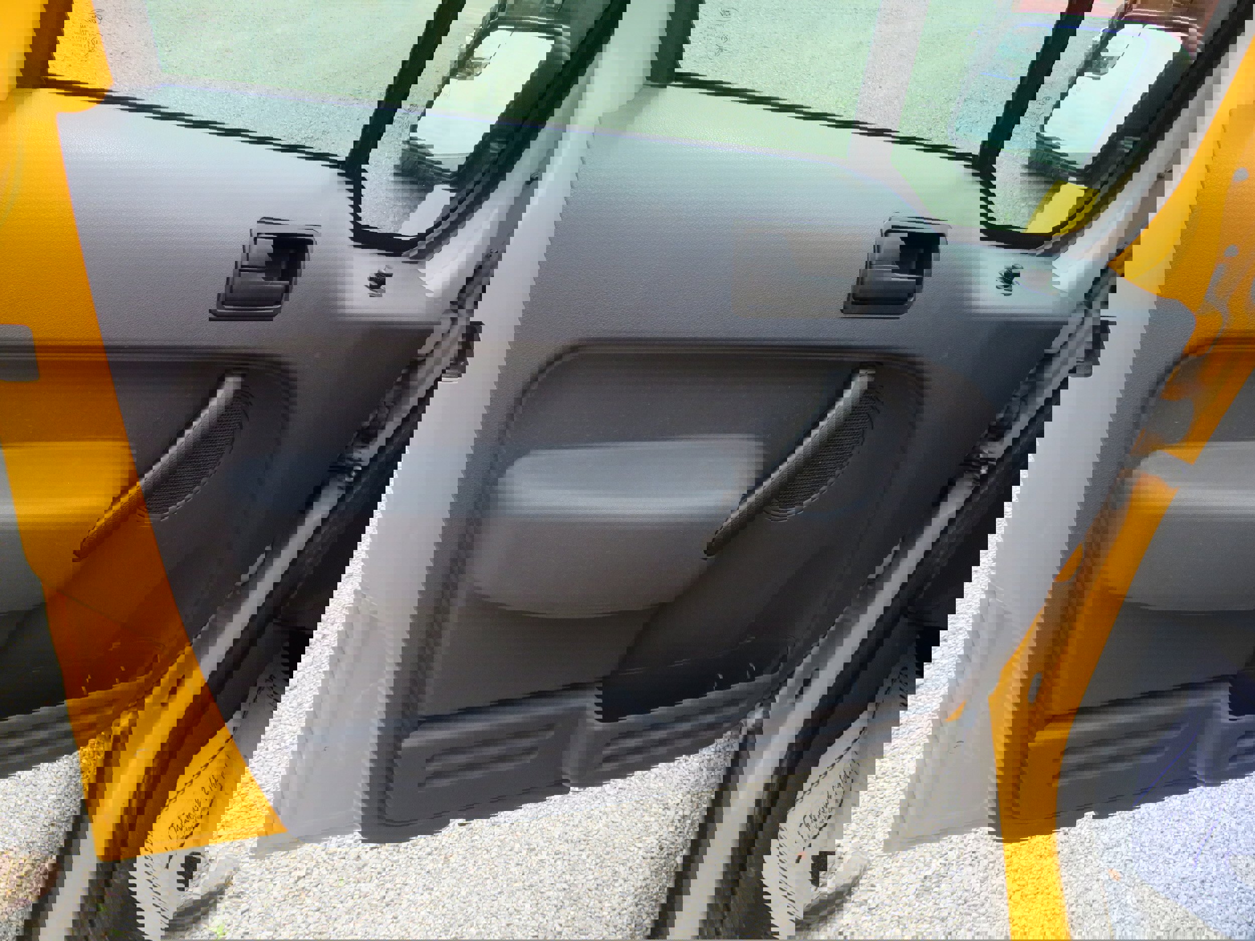 Used 2011 Ford Transit Connect XLT image 14