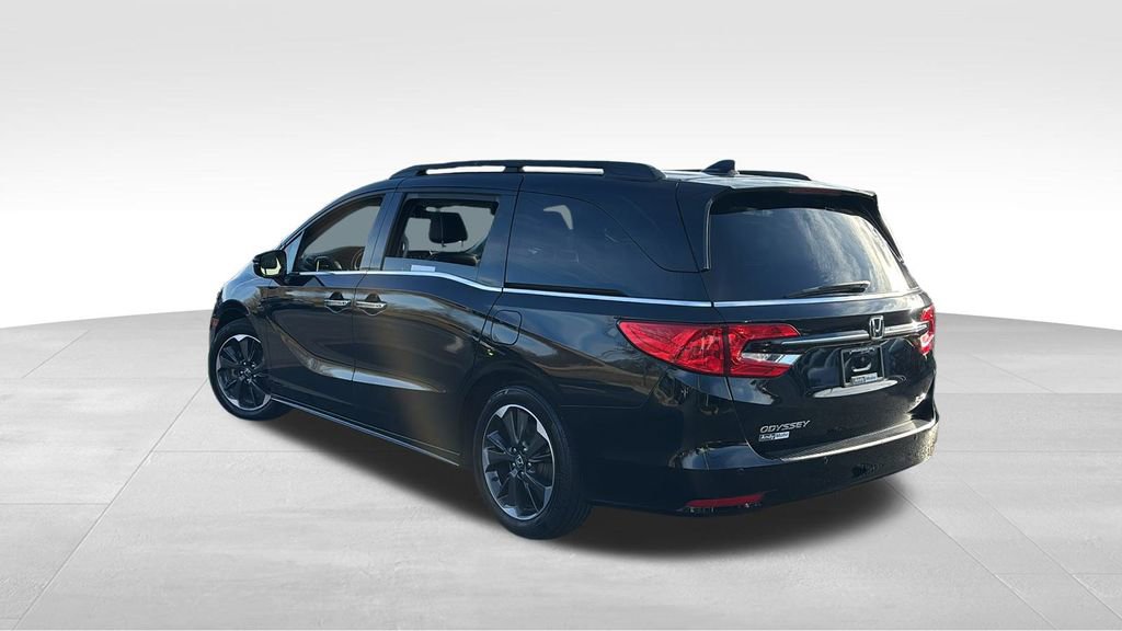 Certified 2024 Honda Odyssey Elite image 5