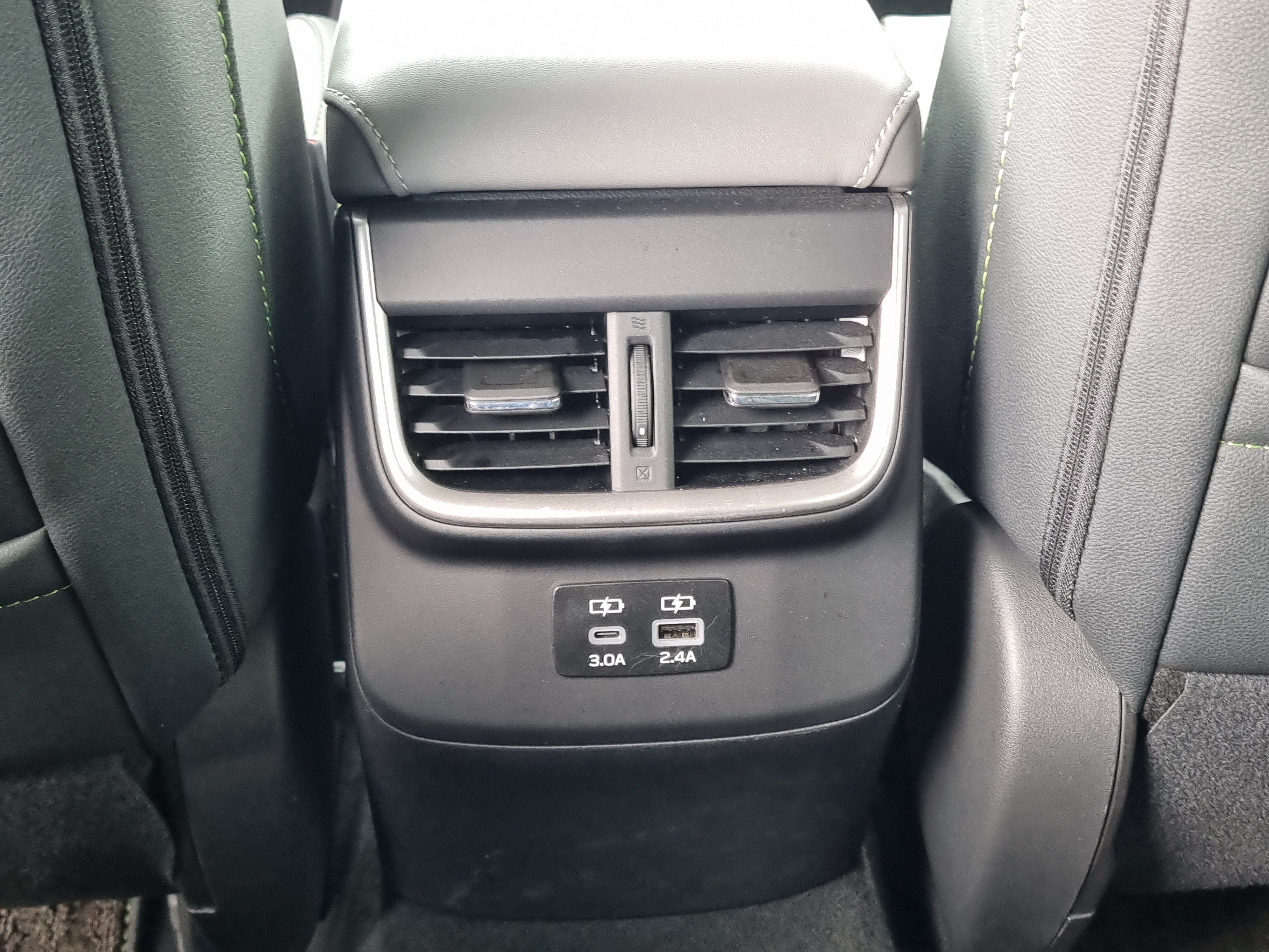 Certified 2024 Subaru Outback Onyx Edition AWD/4WD image 15