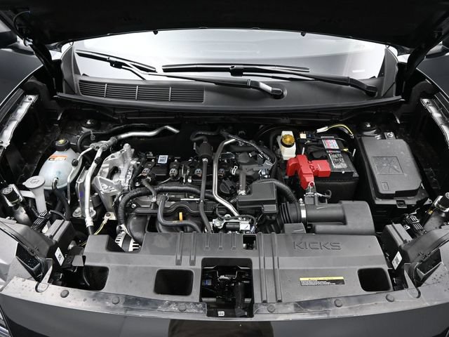 Certified 2025 Nissan Kicks S AWD/4WD image 27