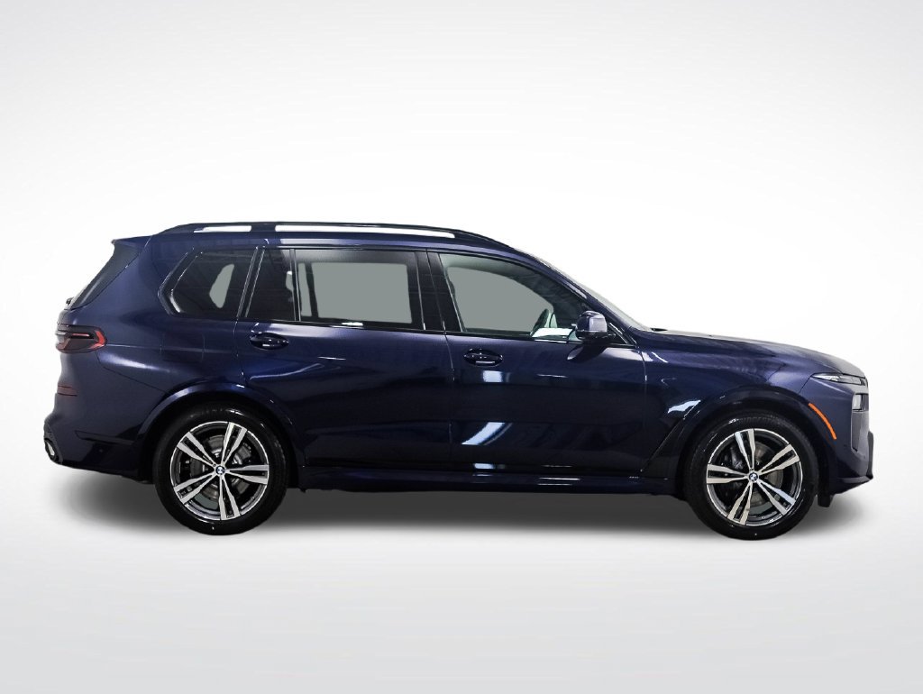 Used 2027 BMW X7 xDrive40i w/ M Sport Package AWD/4WD image 6
