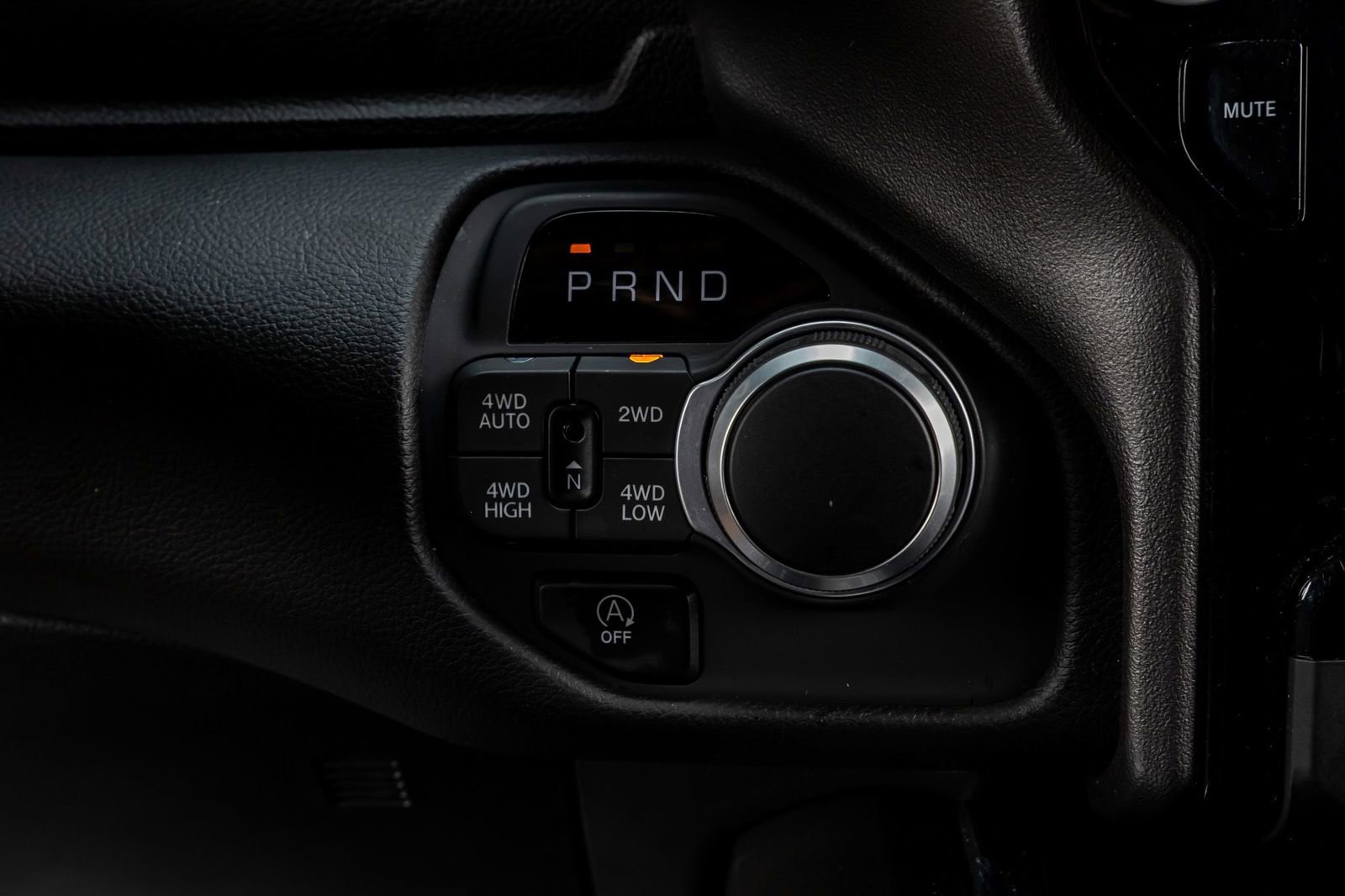 Used 2025 RAM 1500 Big Horn image 23