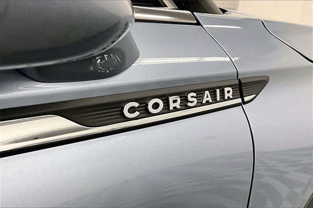 Used 2022 Lincoln Corsair Reserve w/ Luxury Package image 34