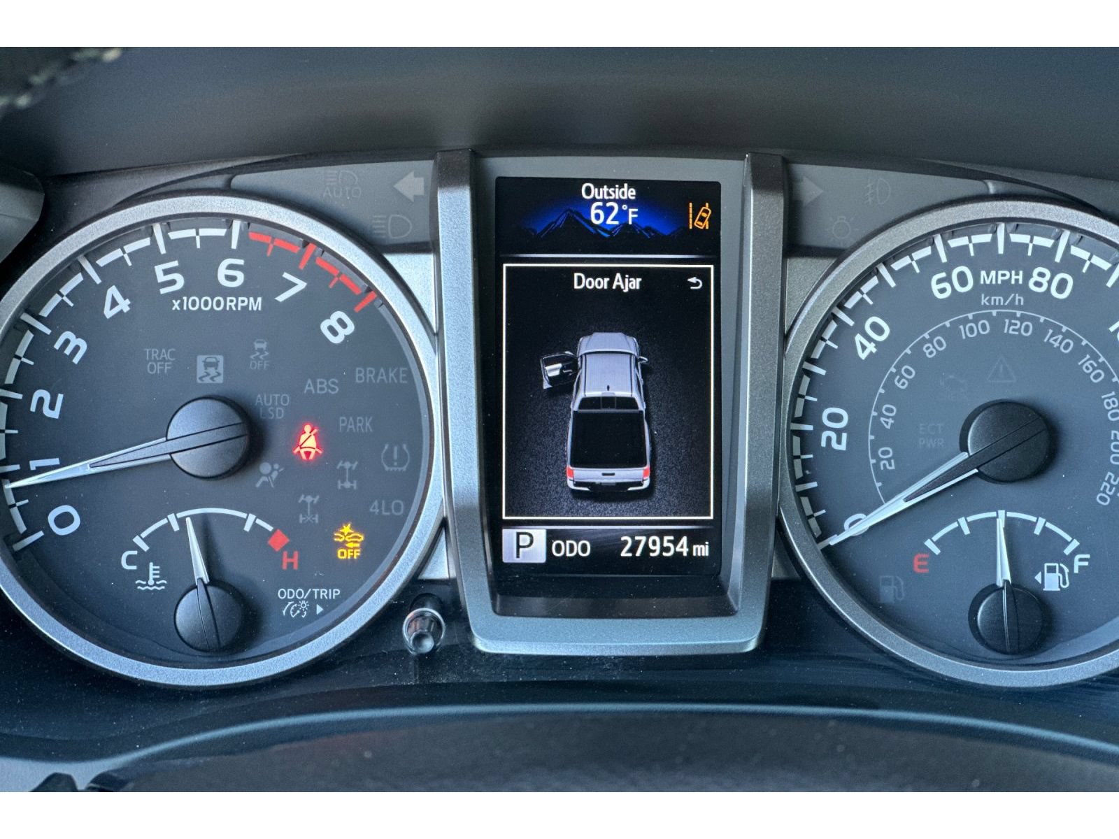 Used 2022 Toyota Tacoma Limited w/ Nightshade Package AWD/4WD image 30
