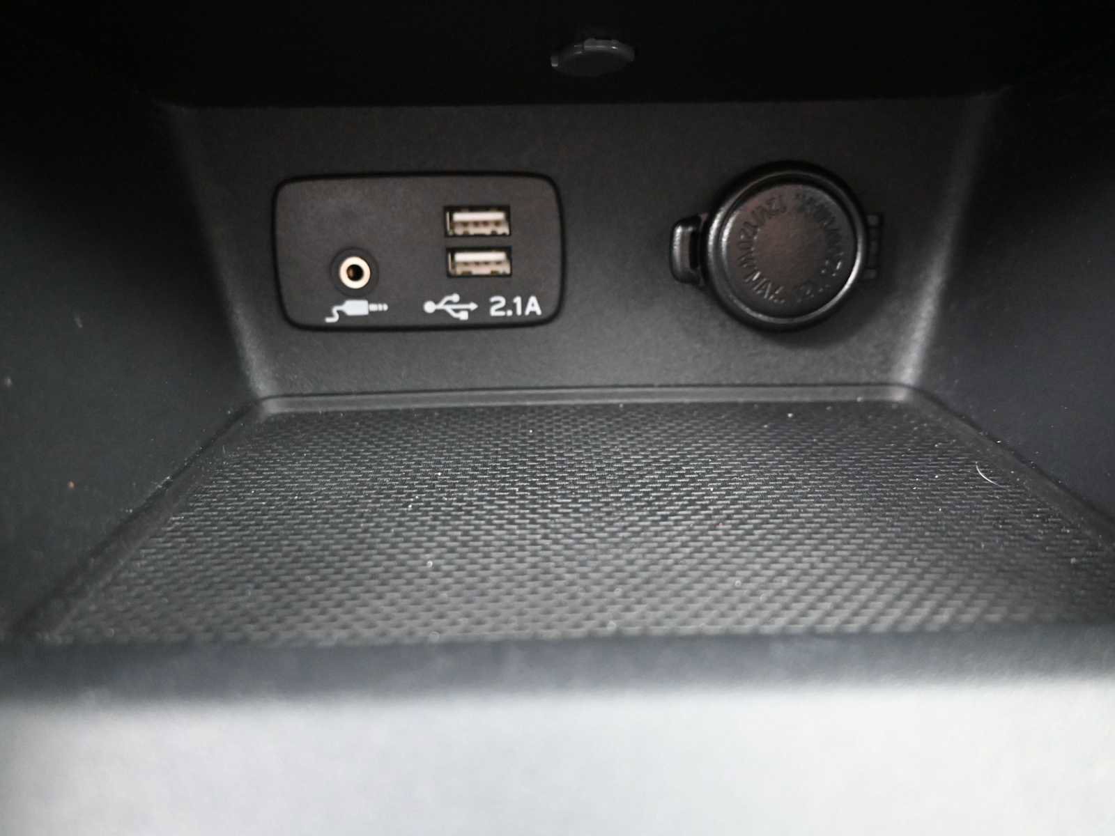 Used 2023 Subaru Forester Premium image 18
