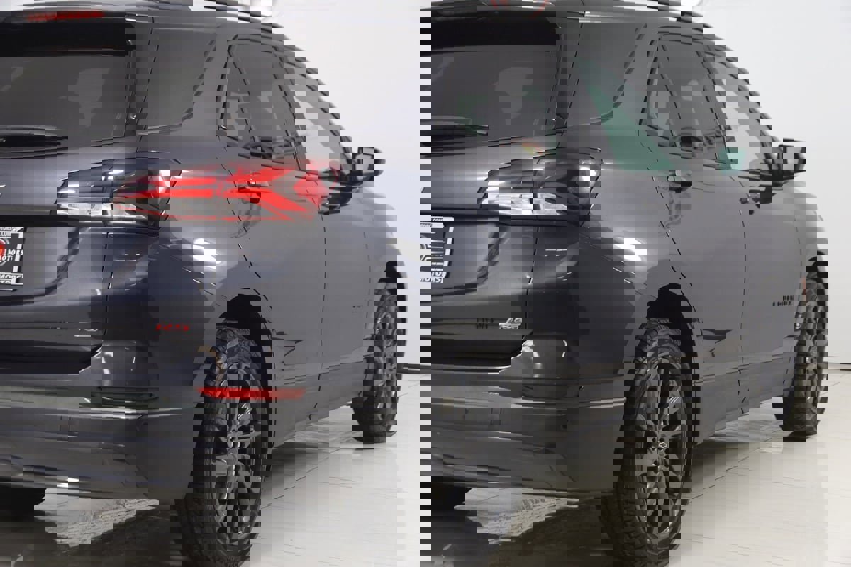 Used 2022 Chevrolet Equinox RS image 42