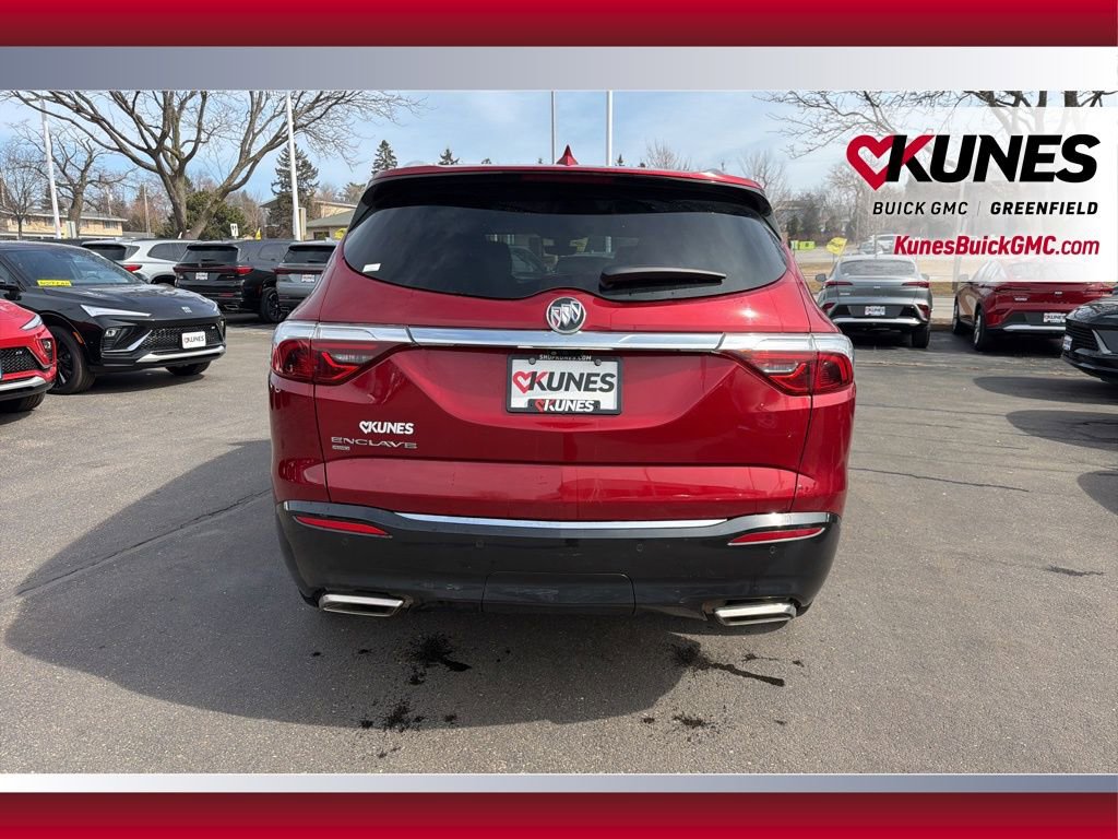 Used 2024 Buick Enclave Premium image 6