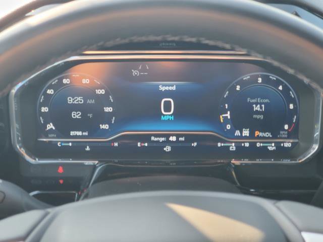 Used 2025 Chevrolet Silverado 1500 LT image 11