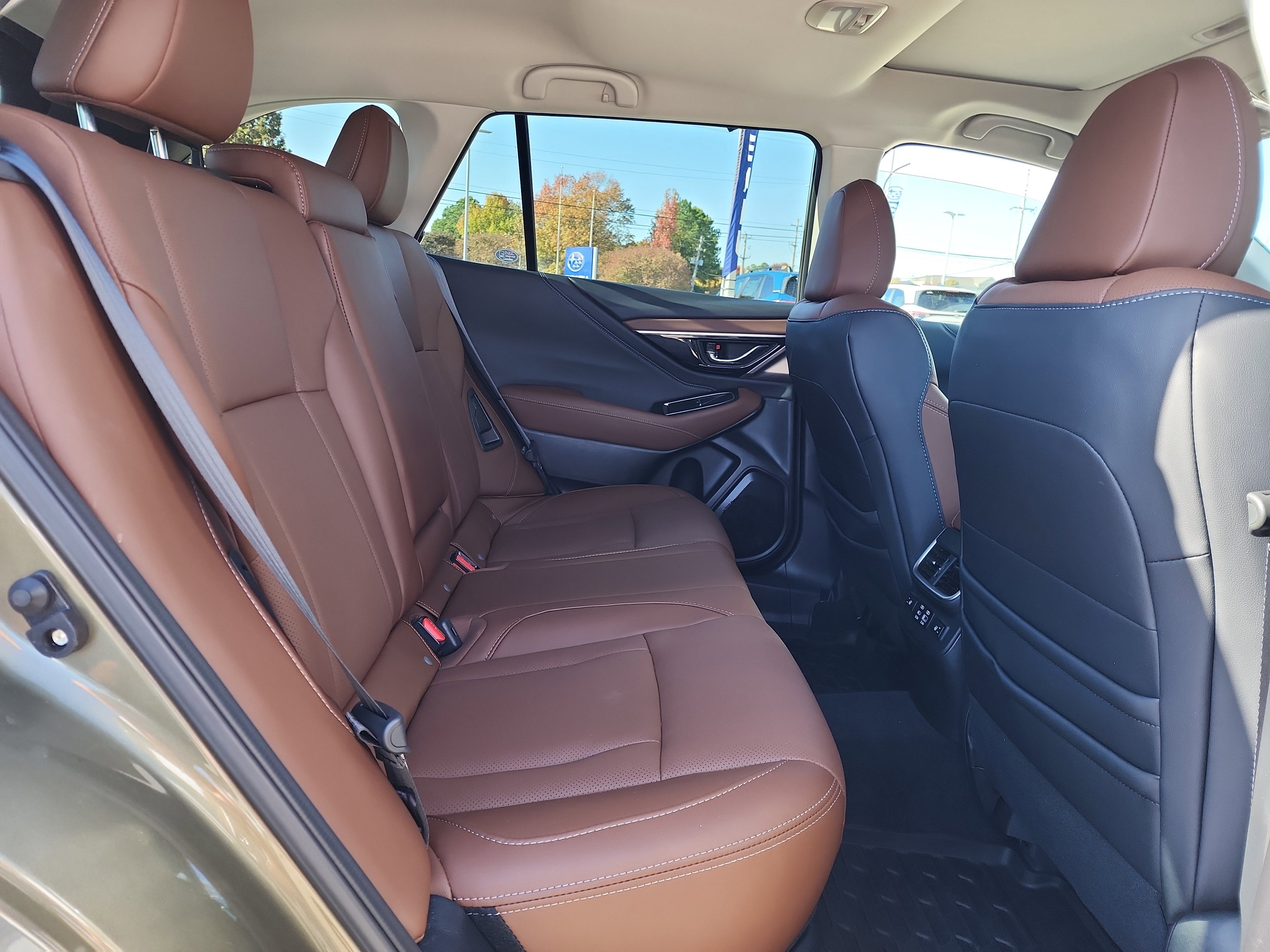 Certified 2025 Subaru Outback Touring w/ Tech Package 3 image 15