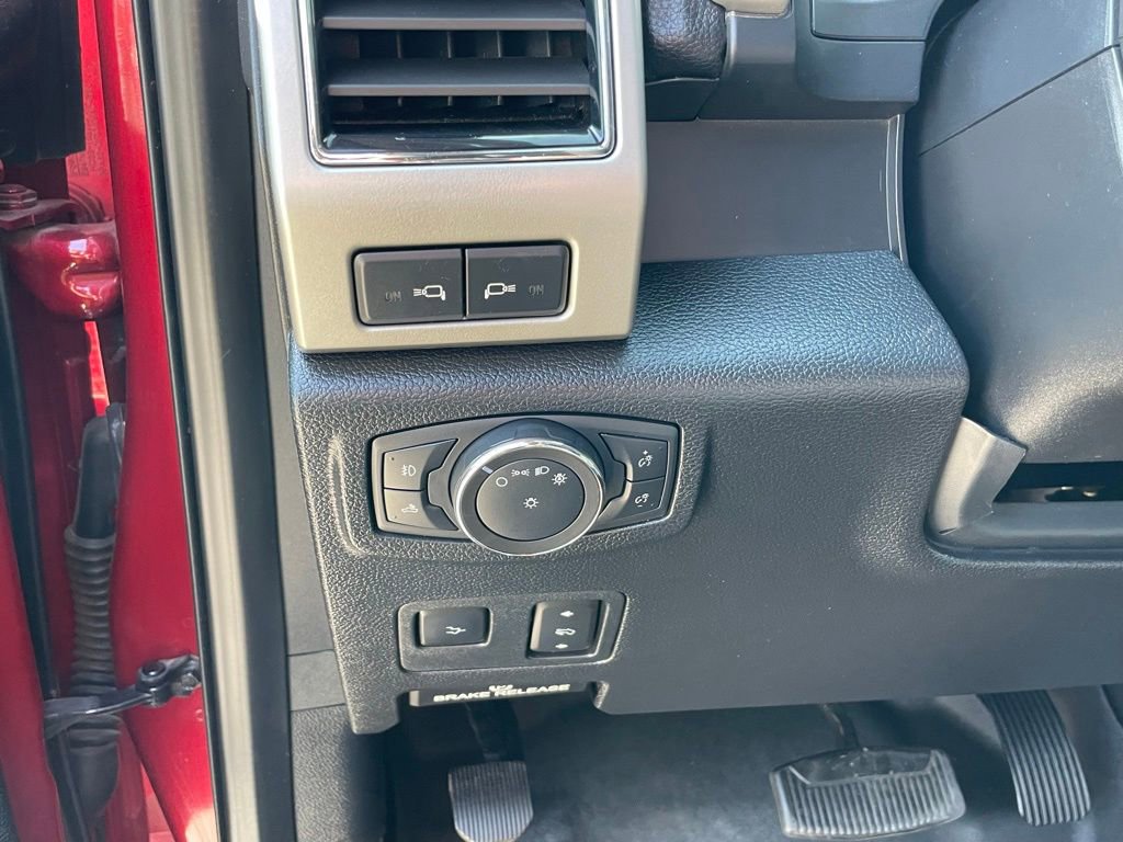 Used 2020 Ford F250 Lariat AWD/4WD image 12
