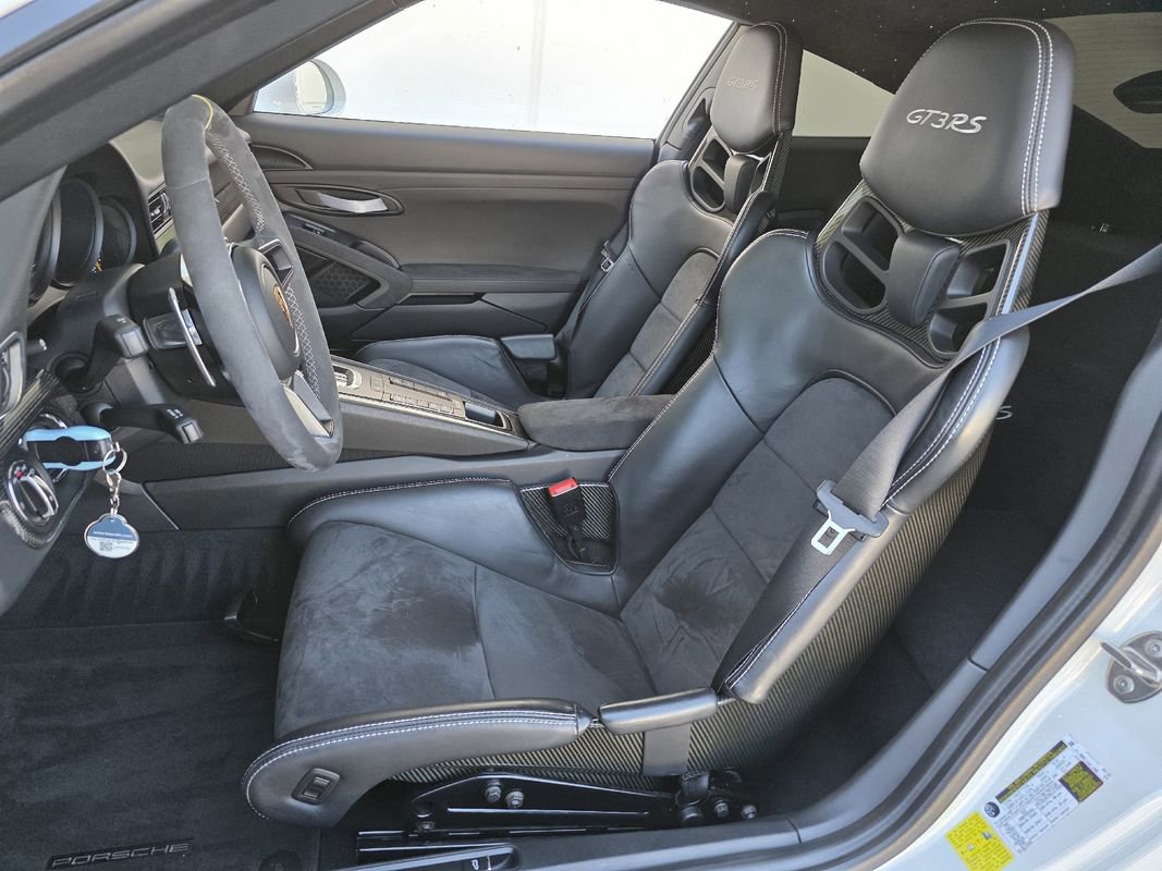 Used 2016 Porsche 911 GT3 RS image 9