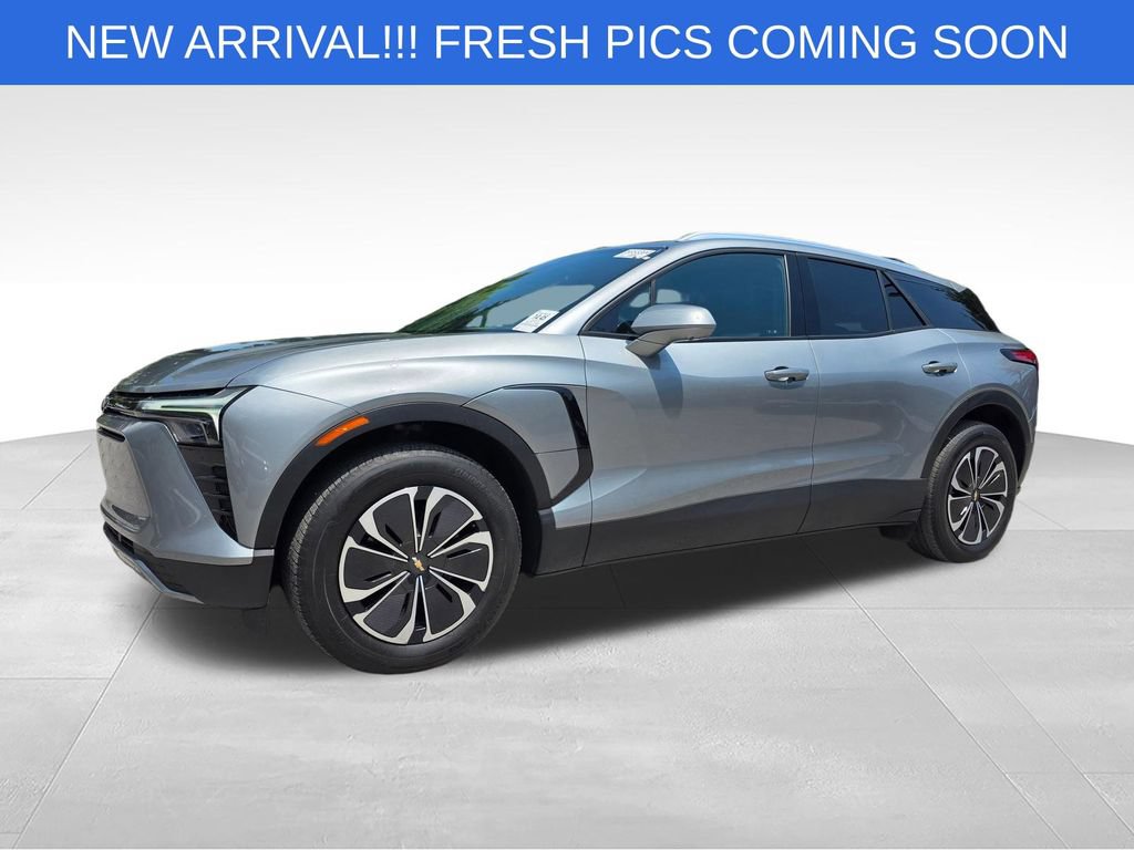Used 2024 Chevrolet Blazer EV LT AWD/4WD image 2