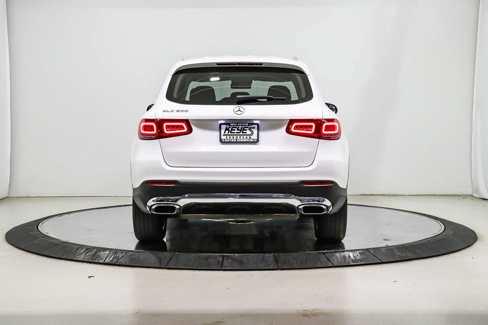 Certified 2022 Mercedes-Benz GLC 300 image 3