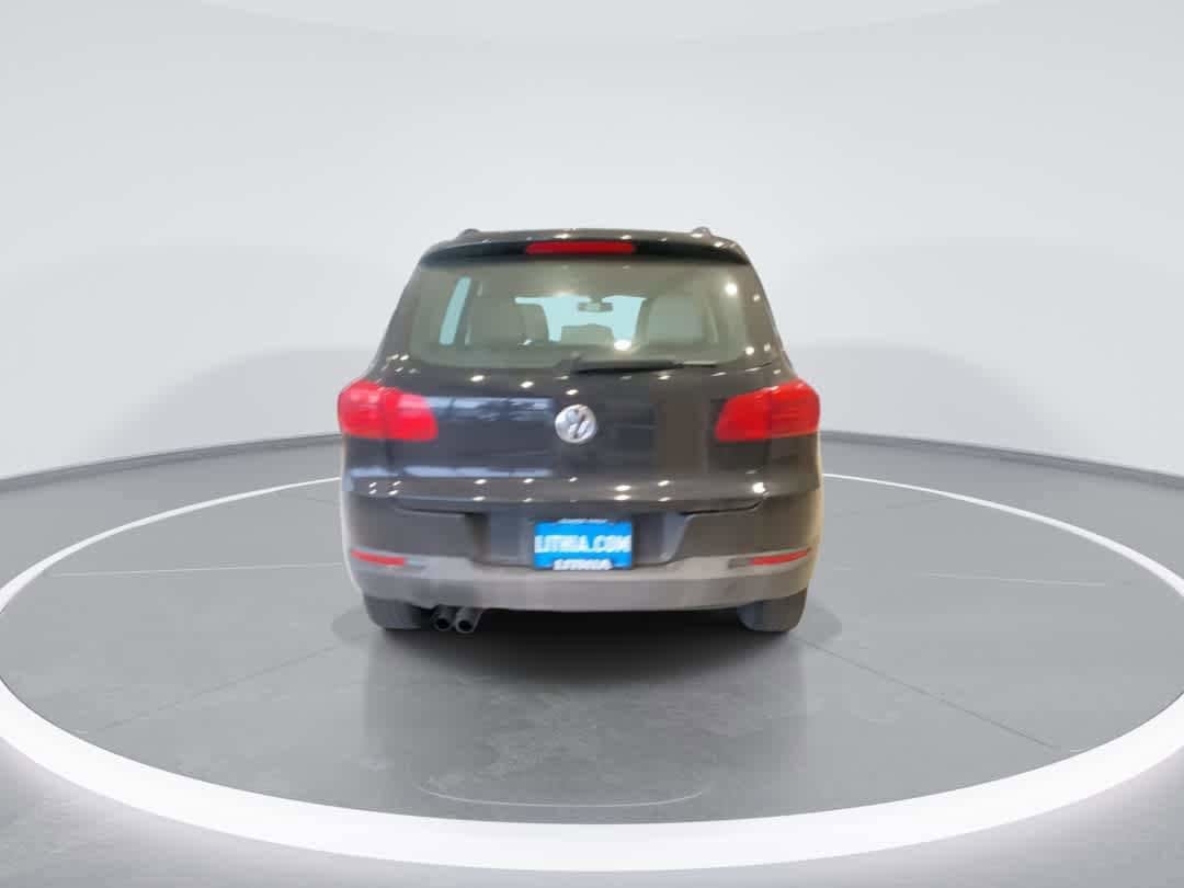 Used 2016 Volkswagen Tiguan S AWD/4WD image 7
