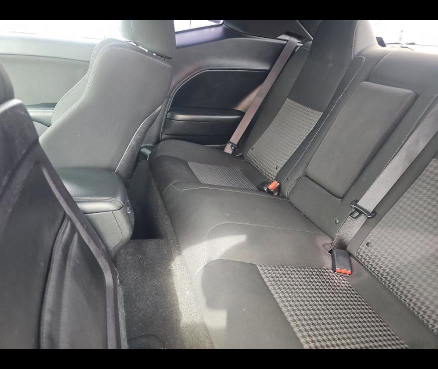 Used 2019 Dodge Challenger GT w/ Driver Convenience Group RWD image 7