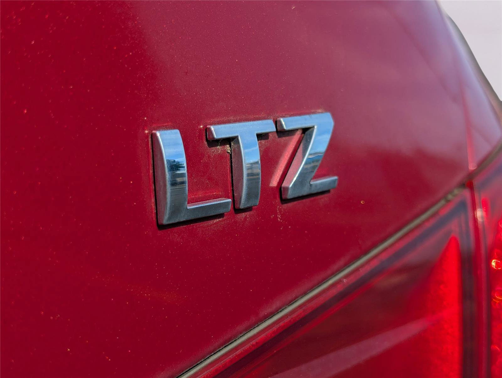 Used 2011 Chevrolet Cruze LTZ image 32