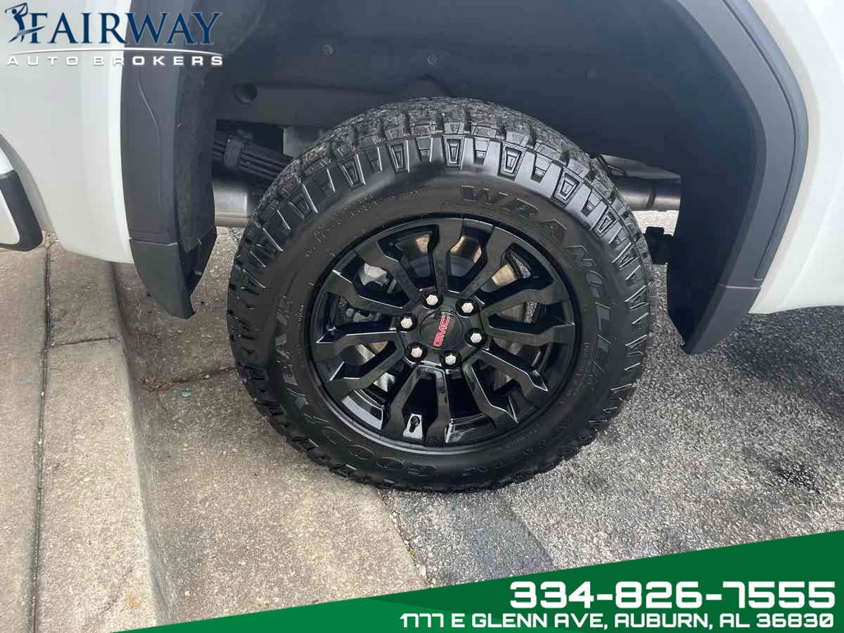Used 2023 GMC Sierra 1500 AT4X image 38