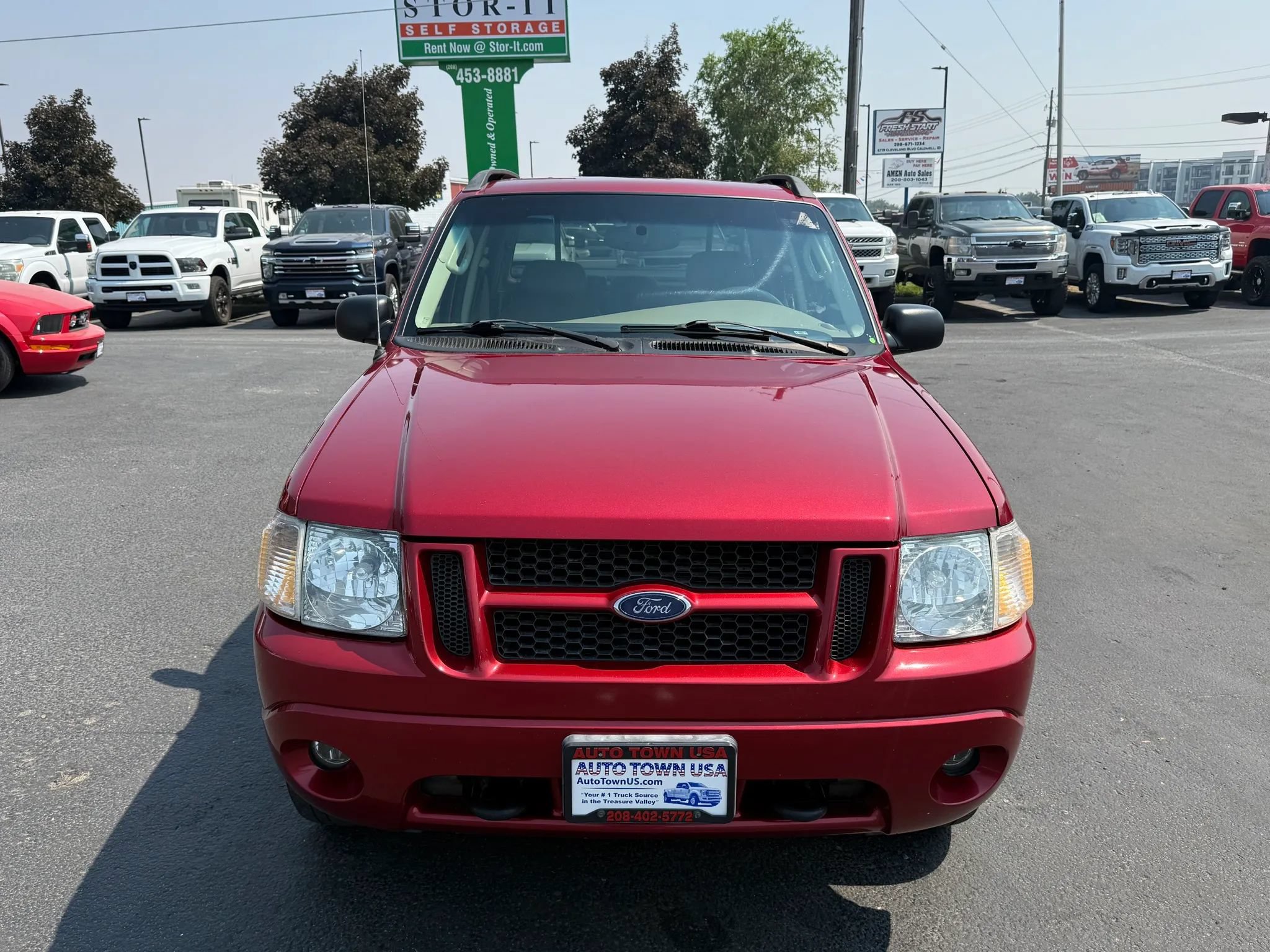 Used 2004 Ford Explorer Sport Trac XLT AWD/4WD image 8